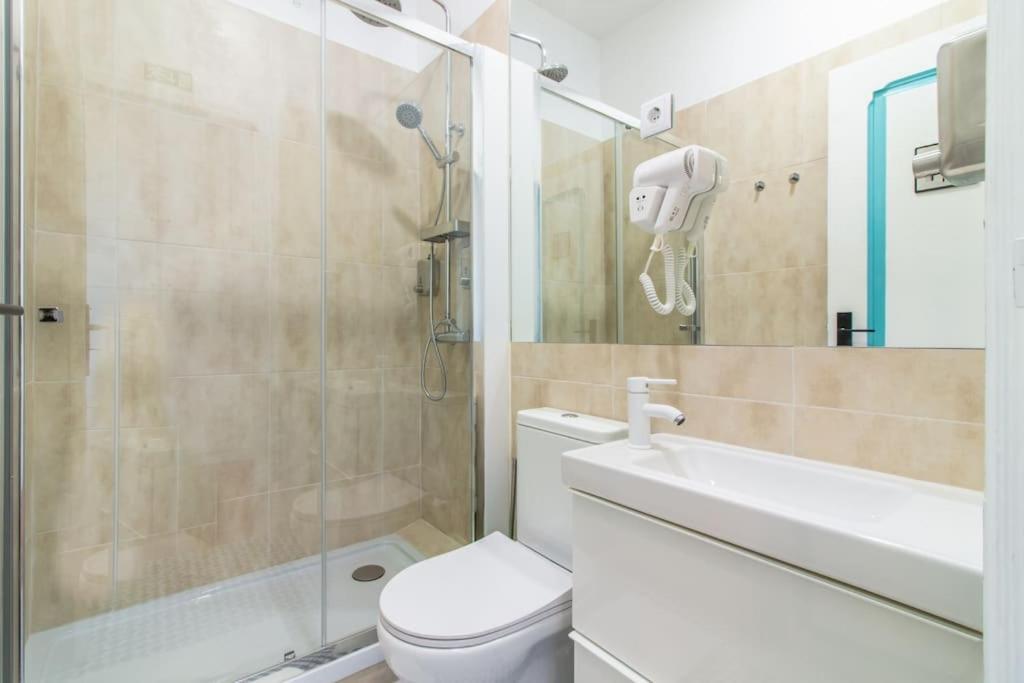 Downtown 7 Bedroom Apartment - Liberdade Lisboa 外观 照片